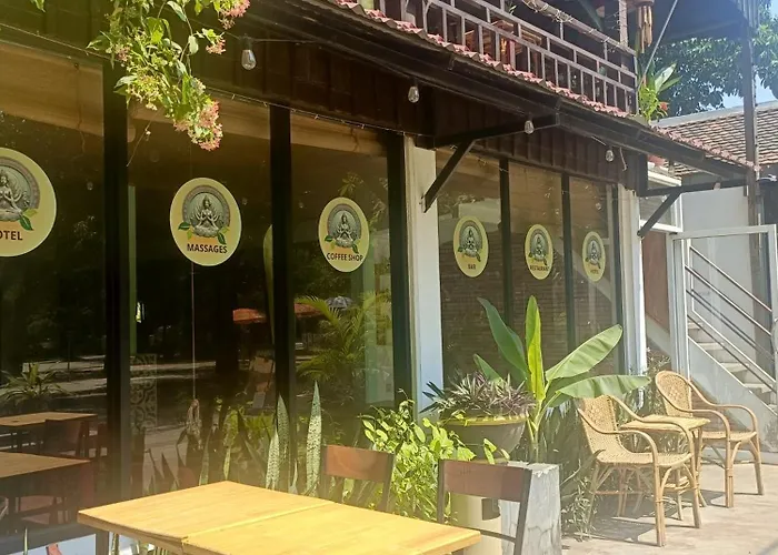 La Fontaine De Tara Boutique